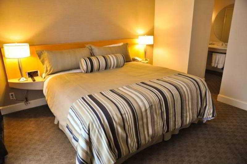 Sandman Signature Vancouver Airport Hotel & Resort Richmond Ngoại thất bức ảnh