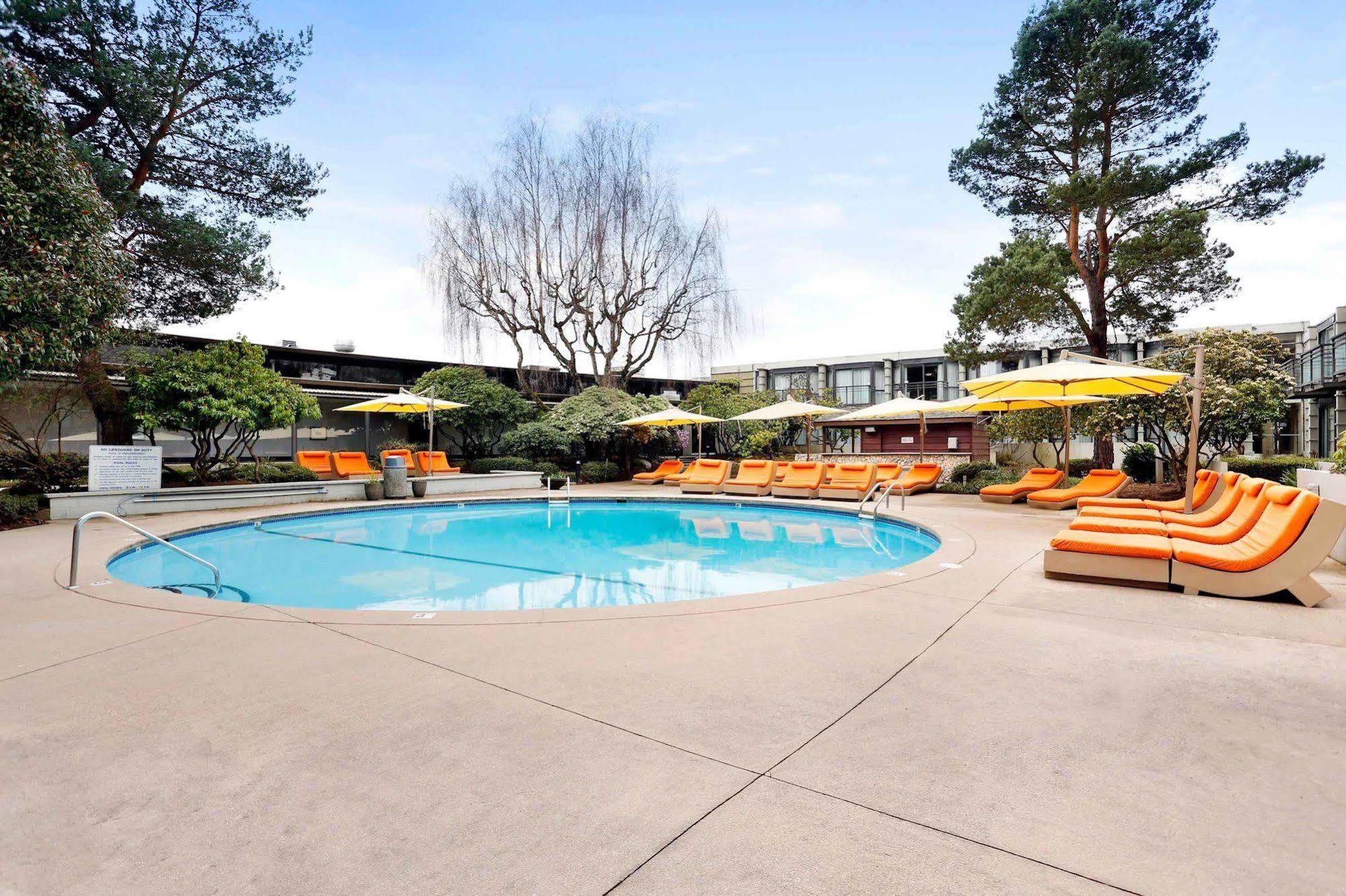 Sandman Signature Vancouver Airport Hotel & Resort Richmond Ngoại thất bức ảnh